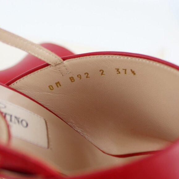 NEW VALENTINO GARAVANI Runway Rockstud Leather Sandals | Events/Cocktail - Picture 8 of 16